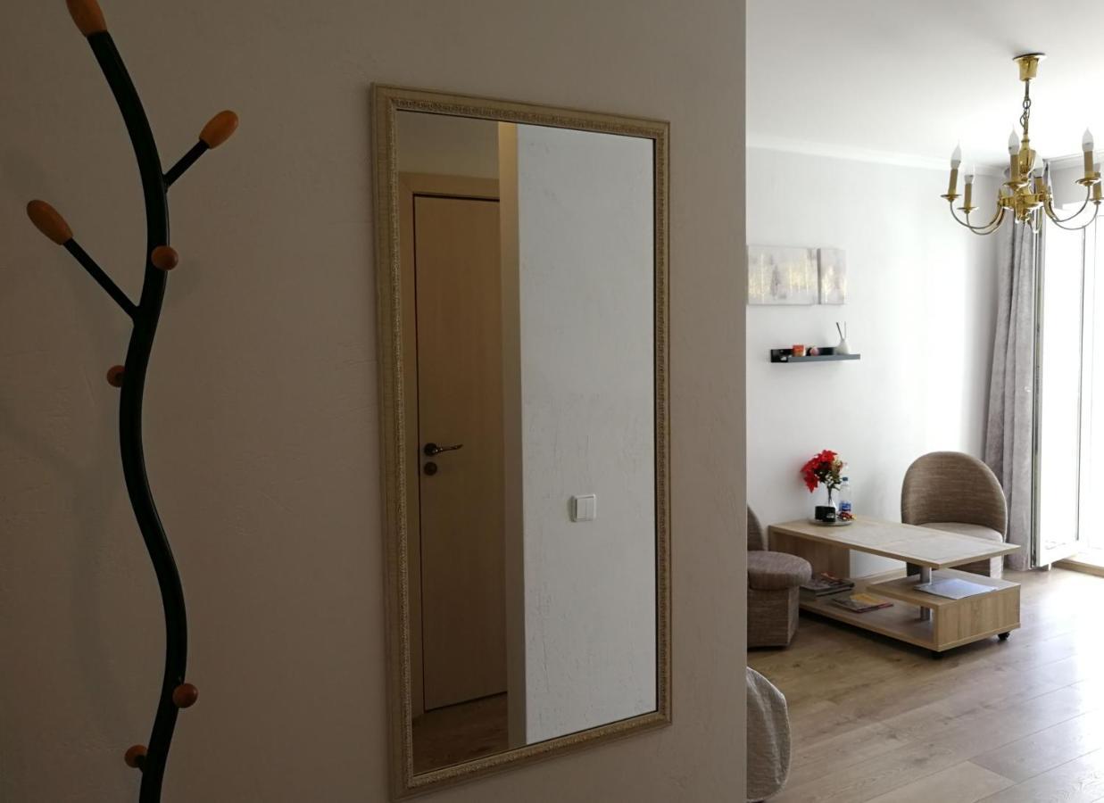 Siauliai City Apartment ภายนอก รูปภาพ